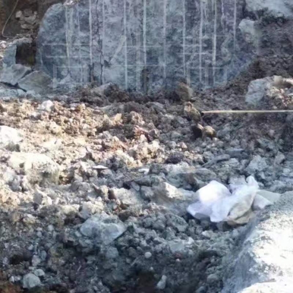 大理石無(wú)聲破碎劑